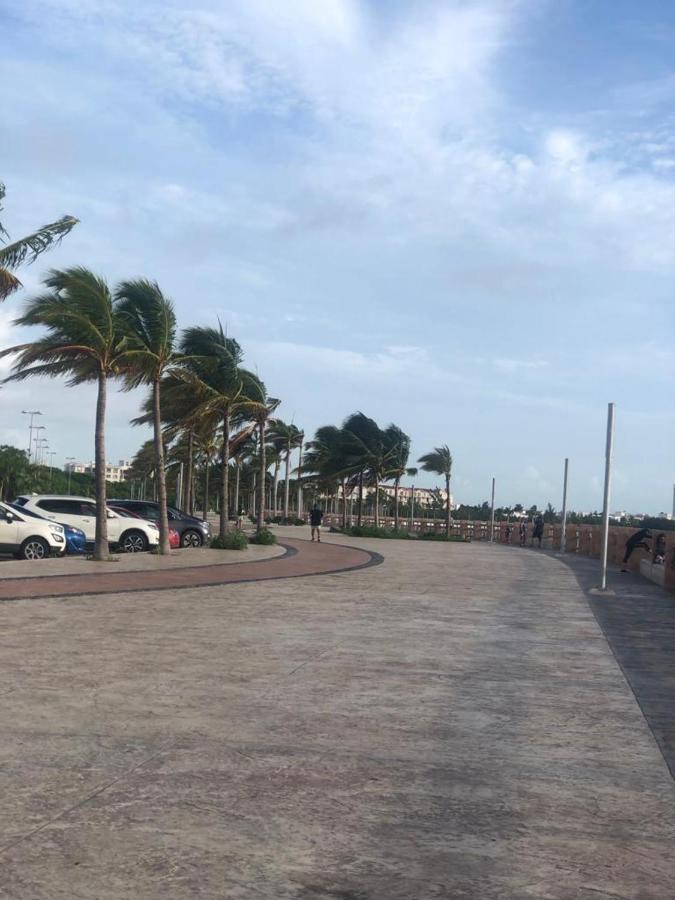 777 Lenderman Hostal 777 Cancún Exterior foto