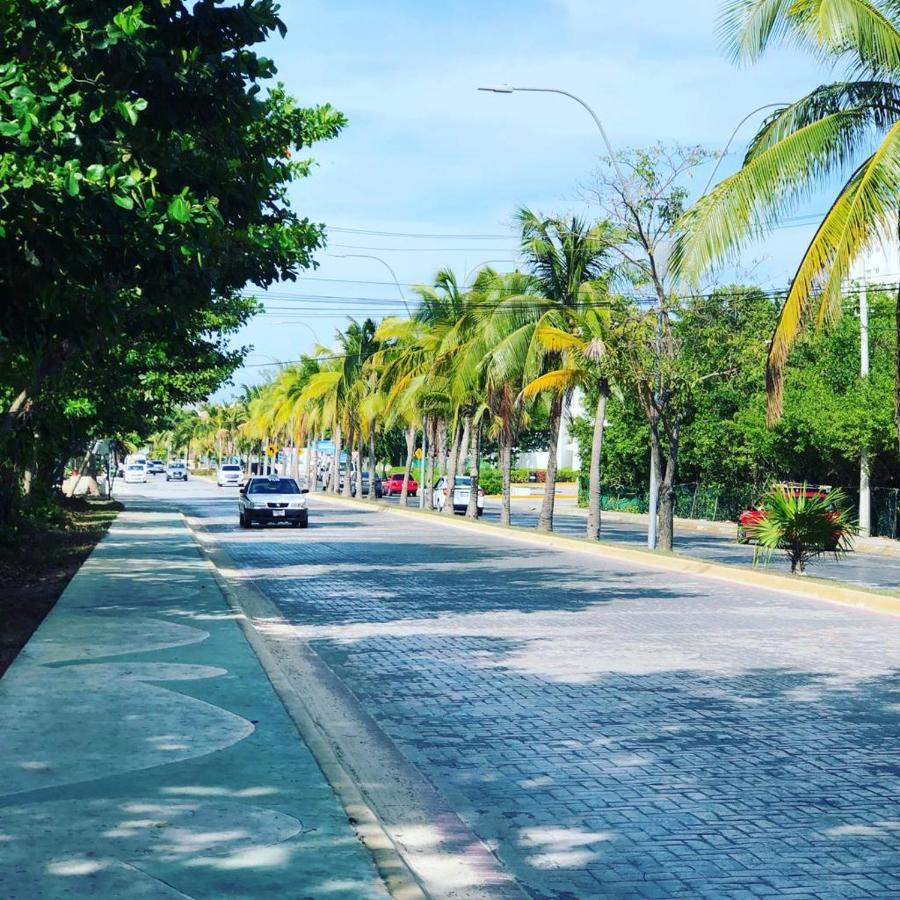 777 Lenderman Hostal 777 Cancún Exterior foto